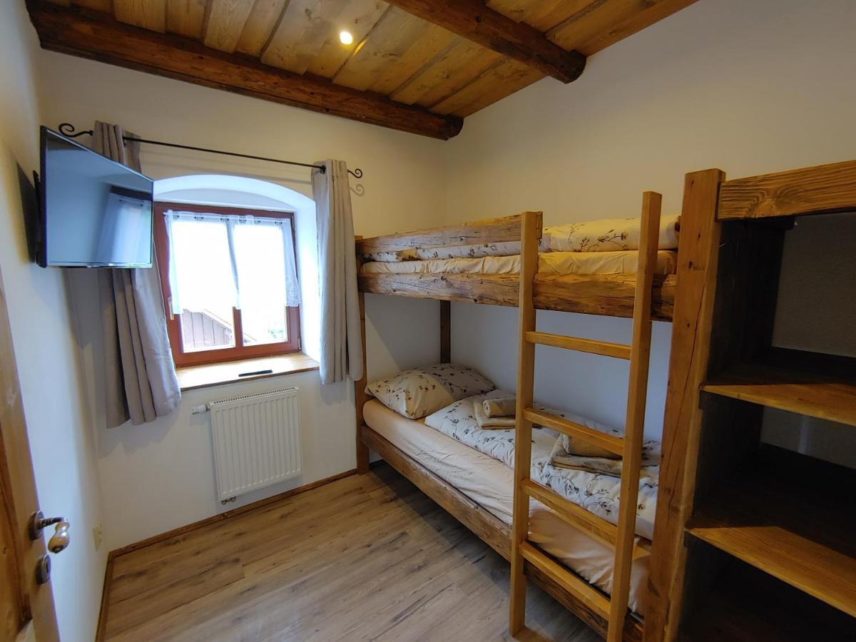 U Mikesu Lägenhet Vyšší Brod Exteriör bild